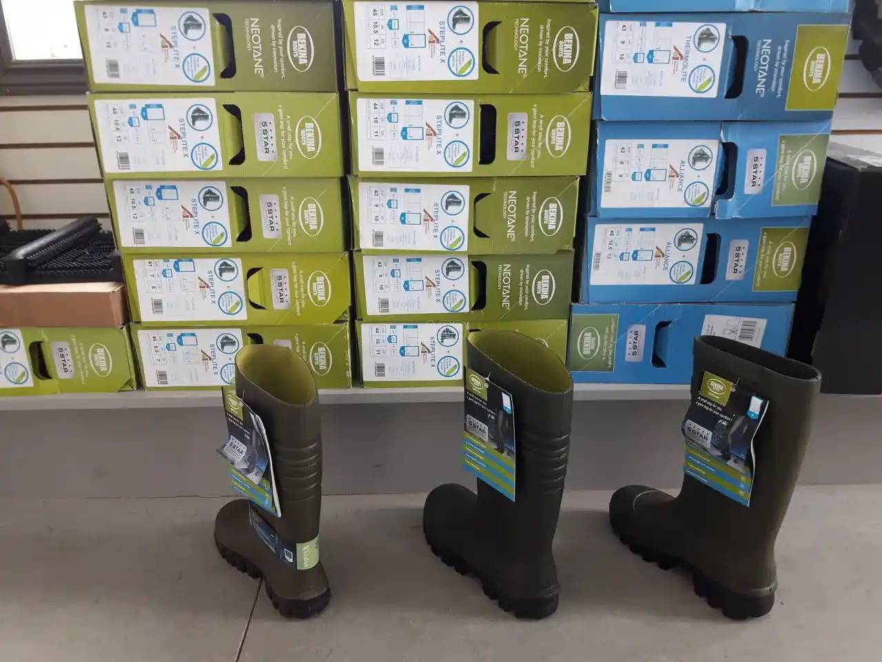 Photo de la Galerie 1 pour Bekina boots Équipement Laitier