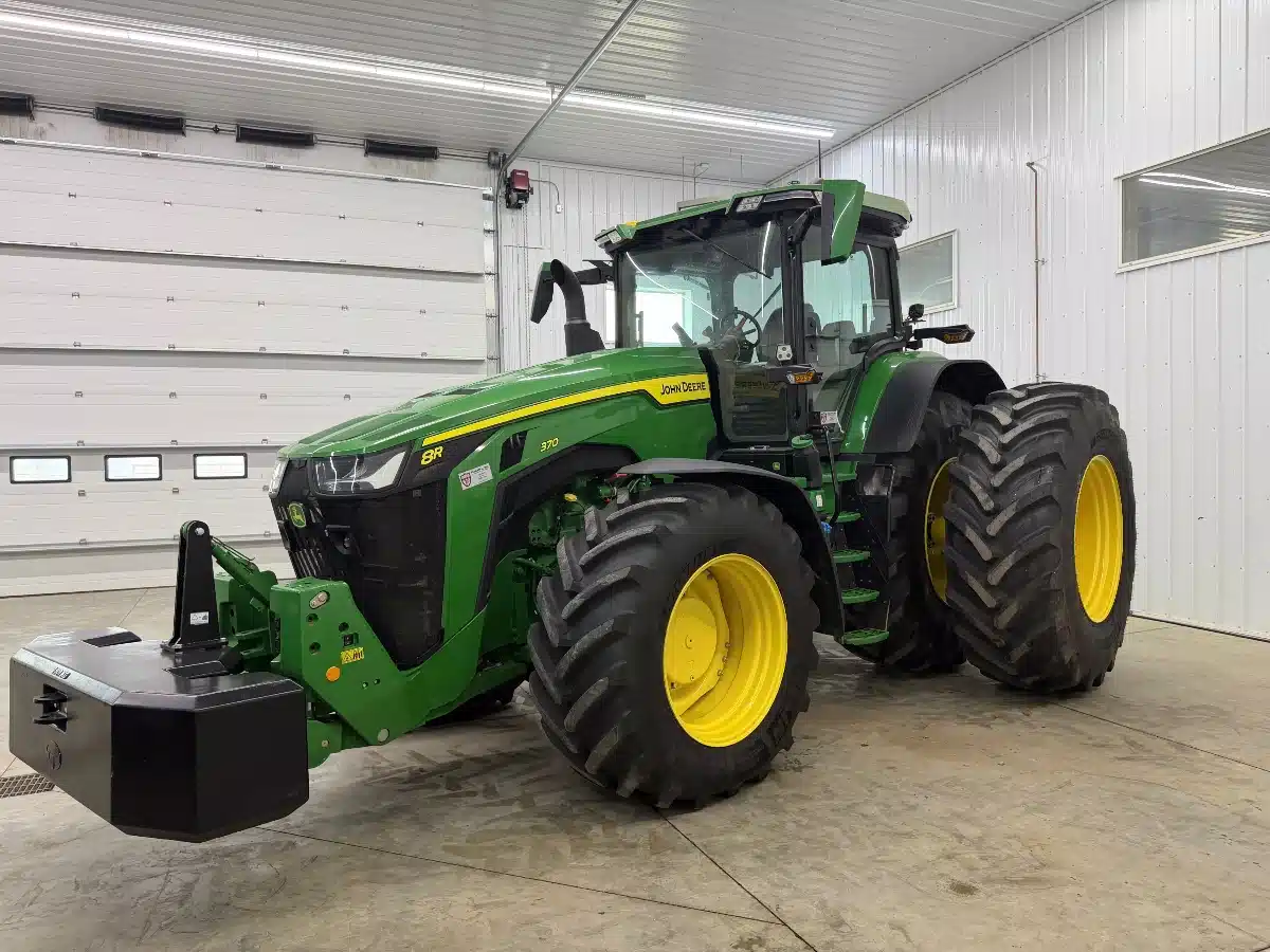 Photo de la Galerie 1 pour 2021 John Deere 8R 370 Tracteur