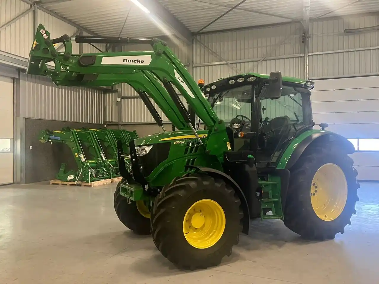 Gallery image 1 for Used 2022 John Deere 6120R Tractor
