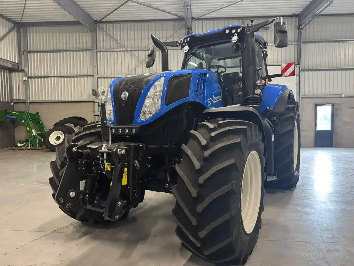 Used 2024 New Holland T8.435 Tractor