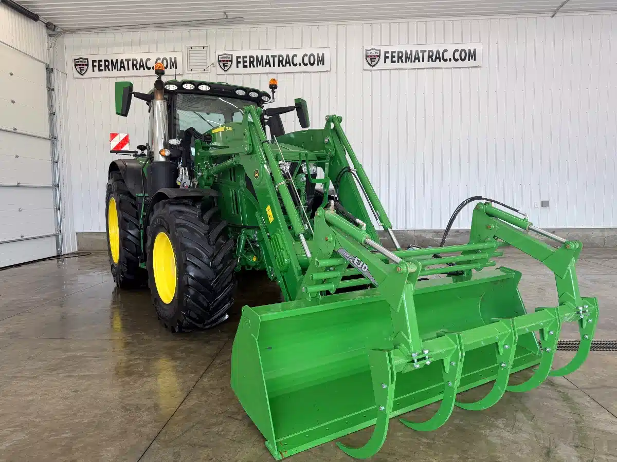 Photo de la Galerie 2 pour 2024 John Deere 6R 250 Tracteur