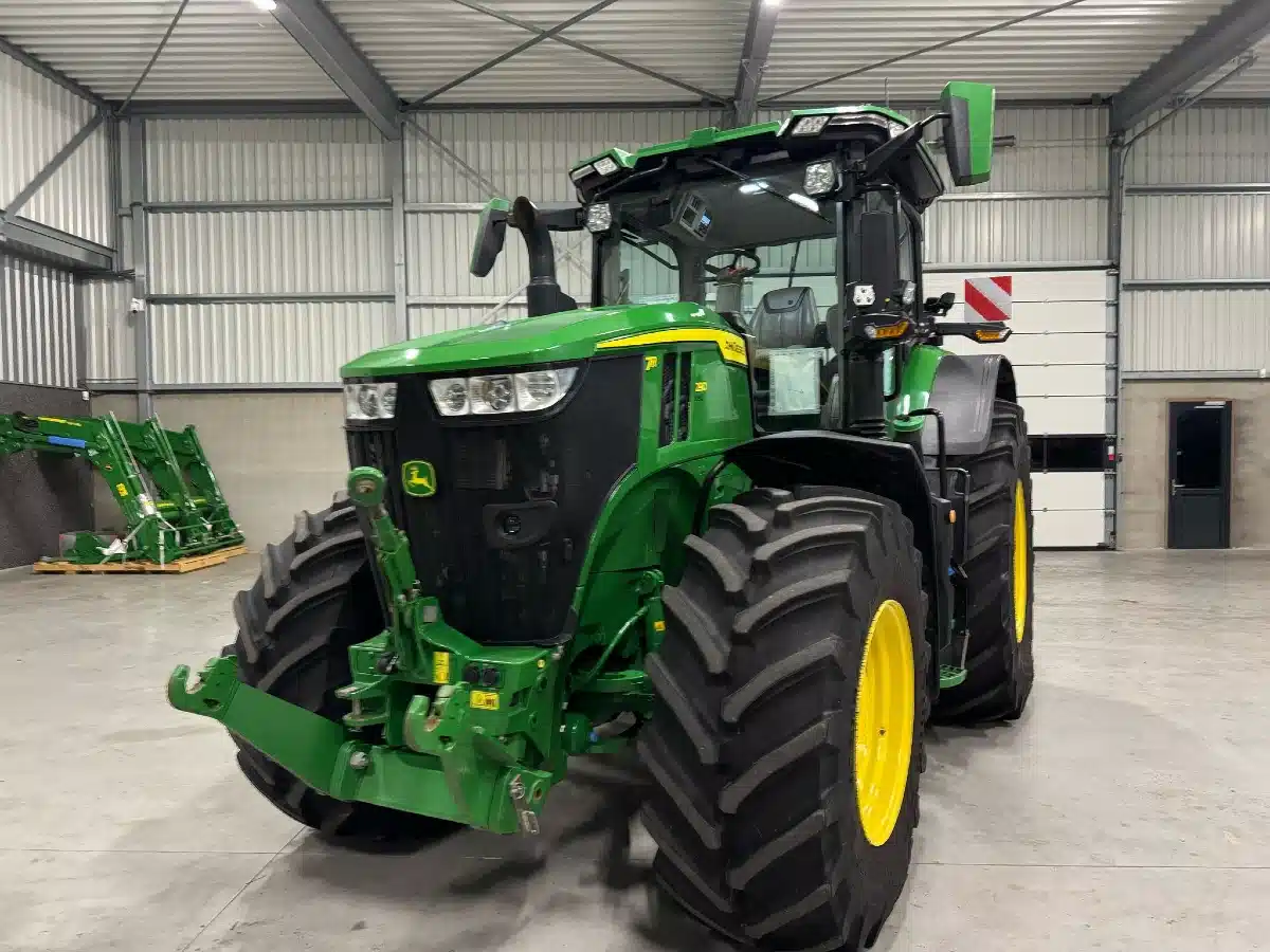 Gallery image 2 for 2022 John Deere 7R 290 Tractor