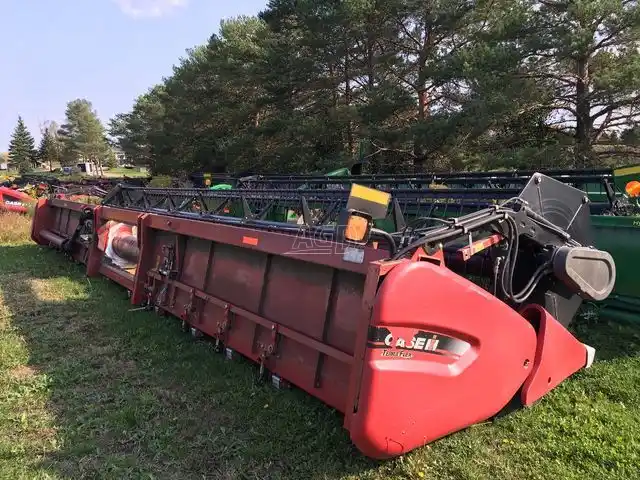 Gallery image 1 for Used 2012 Case IH 3020 Header - Flex