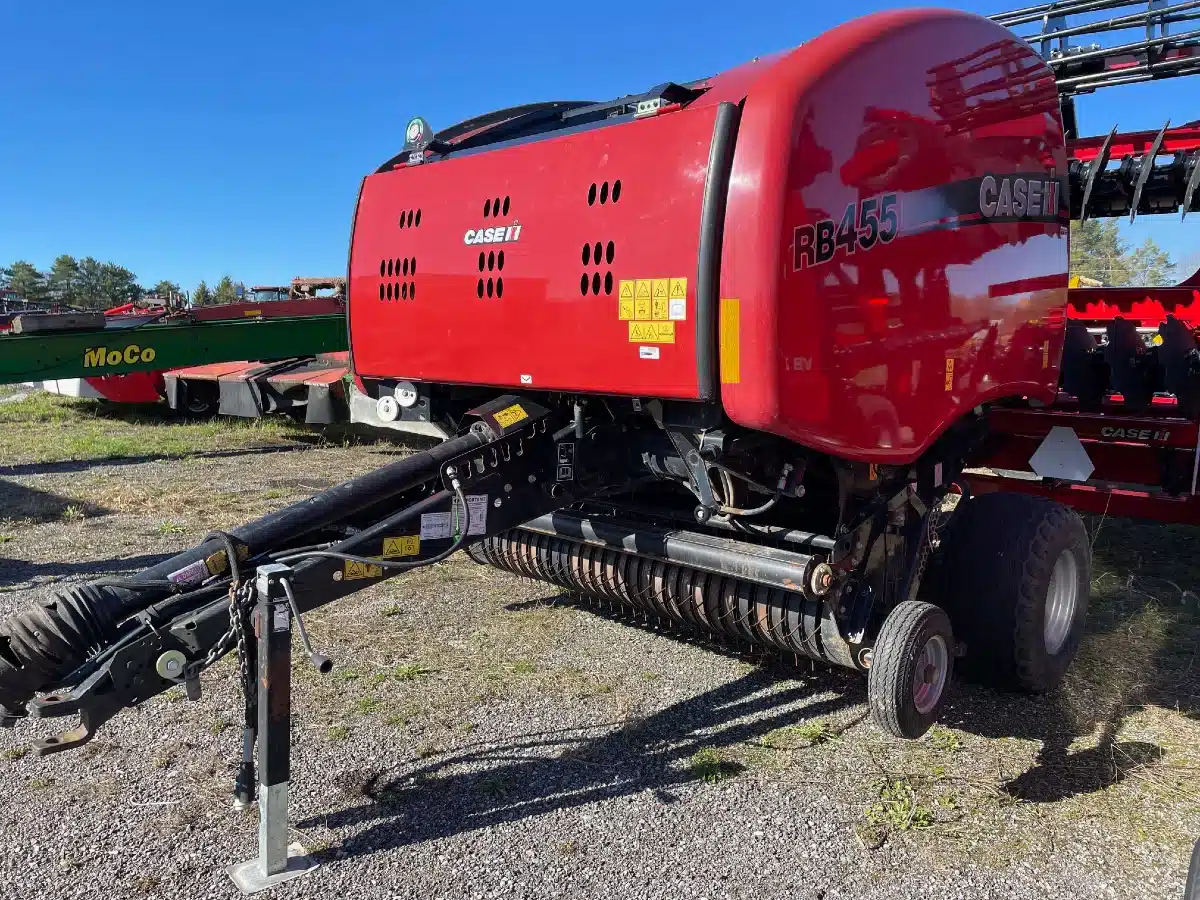 Gallery image 1 for Used 2015 Case IH RB455 Round Baler