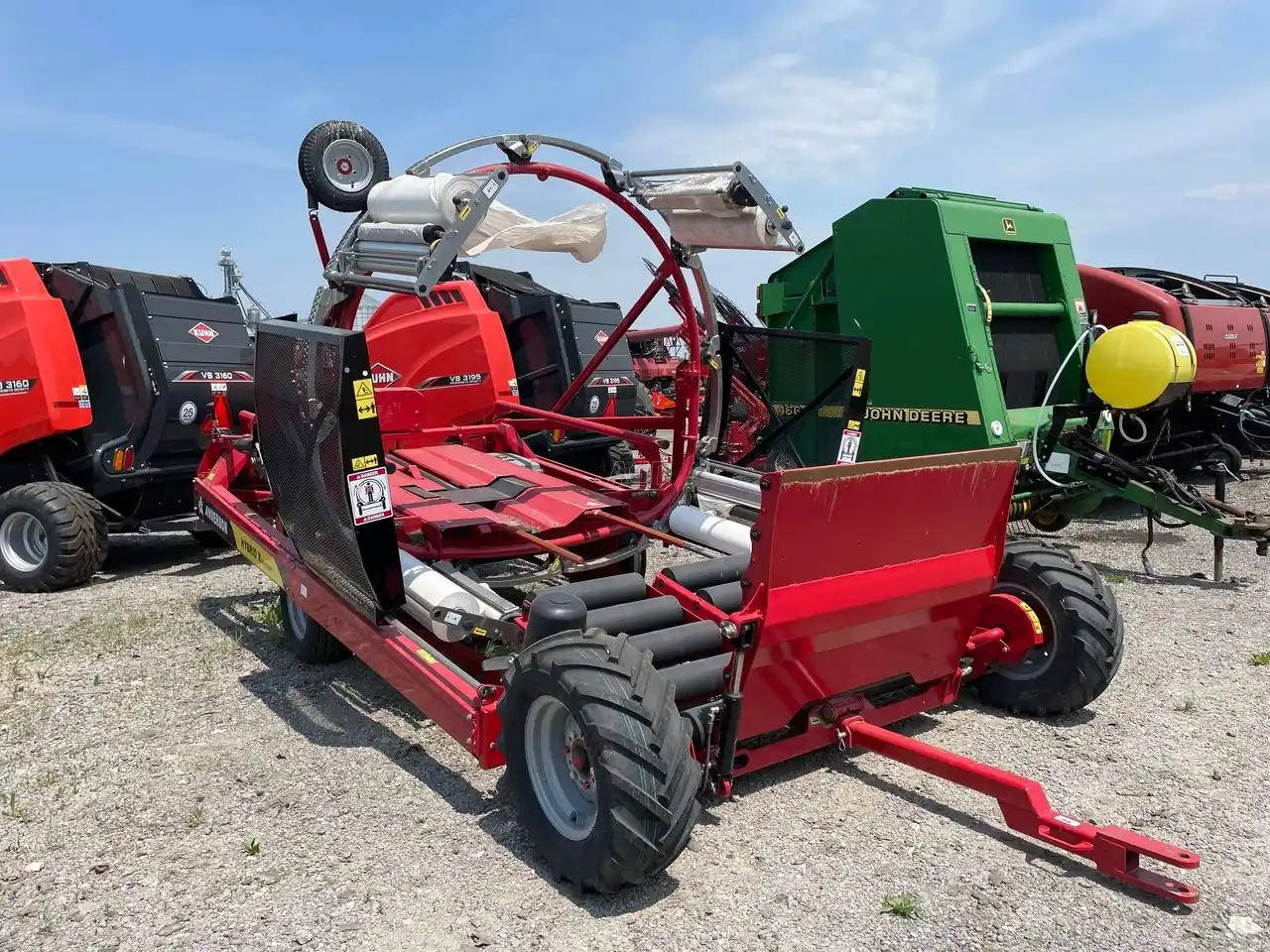 Gallery image 1 for Used 2022 Anderson HYBRIDX Bale Wrapper