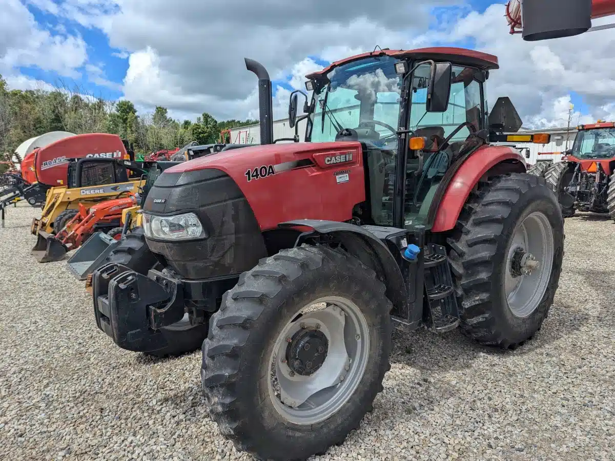 Gallery image 1 for Used 2019 Case IH FARMALL 140A Tractor