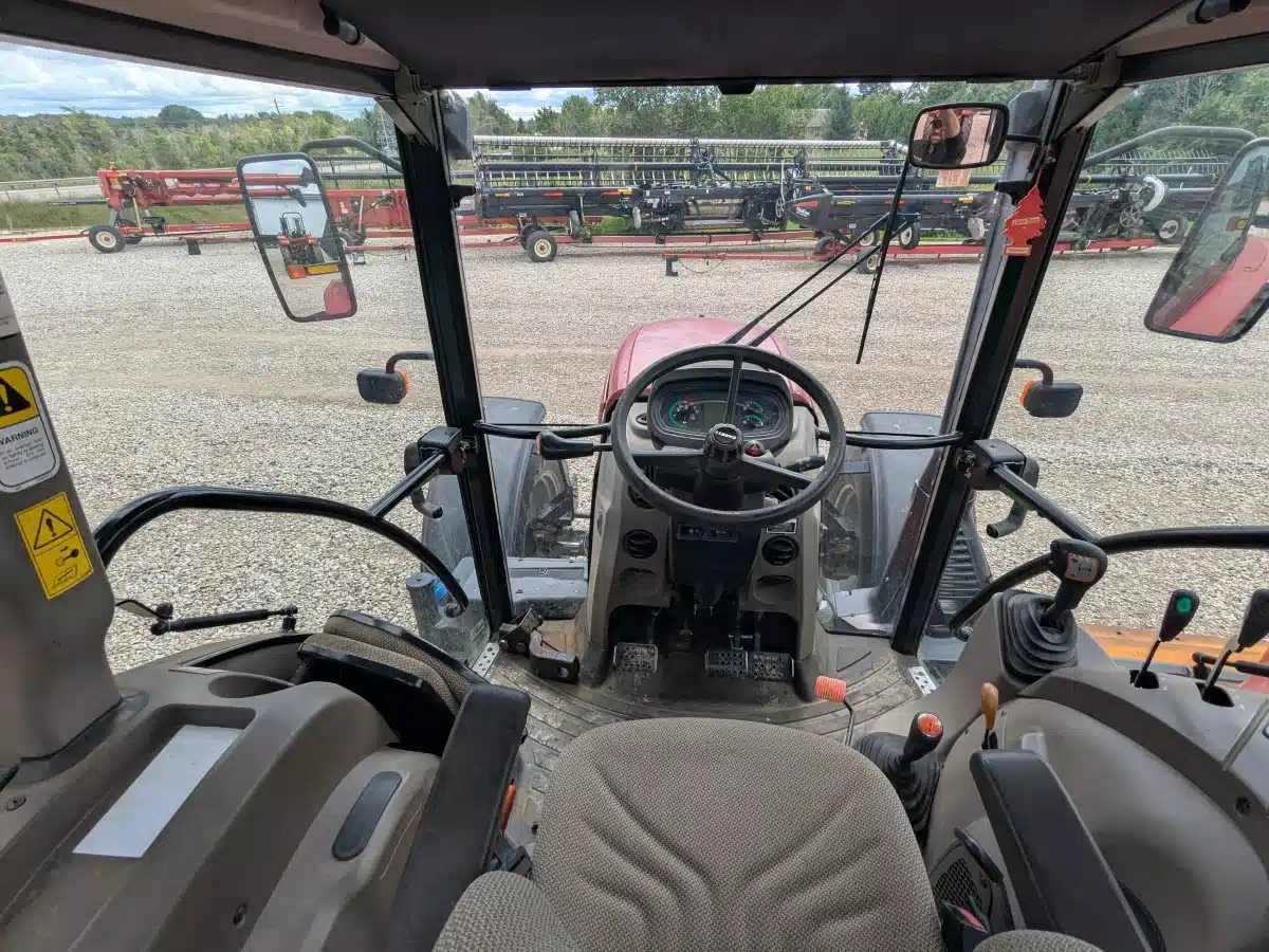 Gallery image 2 for Used 2019 Case IH FARMALL 140A Tractor