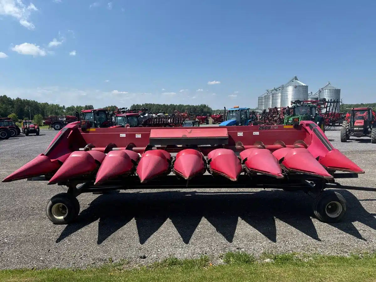 Gallery image 1 for Used 2011 Case IH 2608 Header - Row Crop