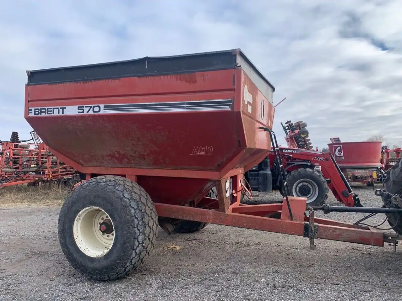 Gallery image 1 for Used Brent 570 Grain Cart