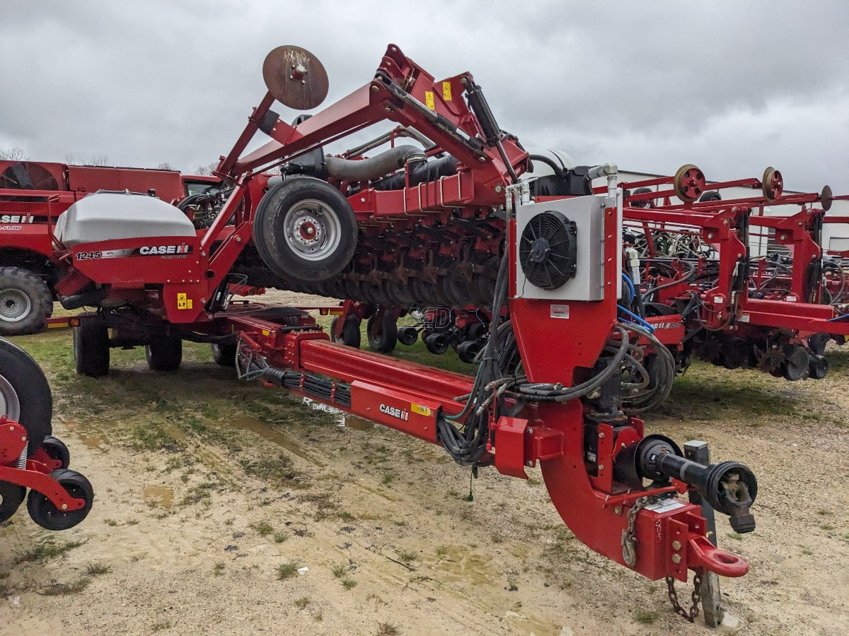 Gallery image 1 for Used 2020 Case IH 1245 Planter