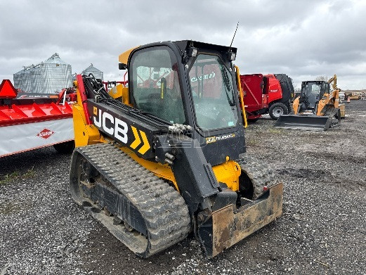 Gallery image 2 for Used 2019 JCB 3TS-8T Track Loader