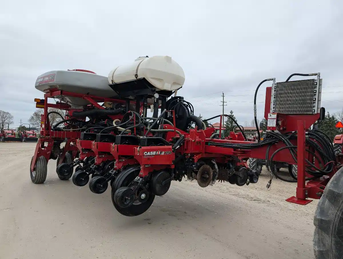 Gallery image 1 for Used 2010 Case IH 1250 Planter