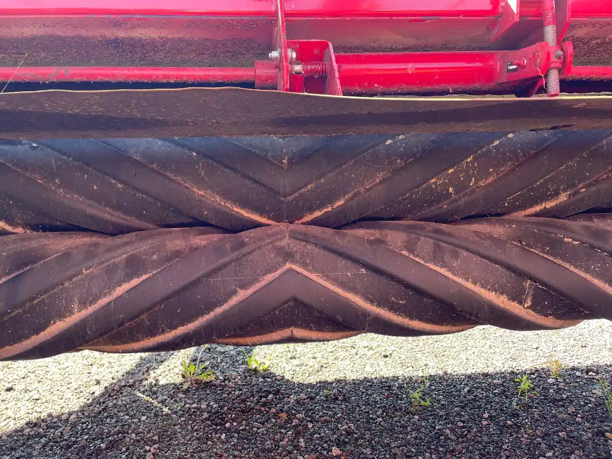 Gallery image 2 for Used 2014 Case IH DC102 Disc Mower Conditioner