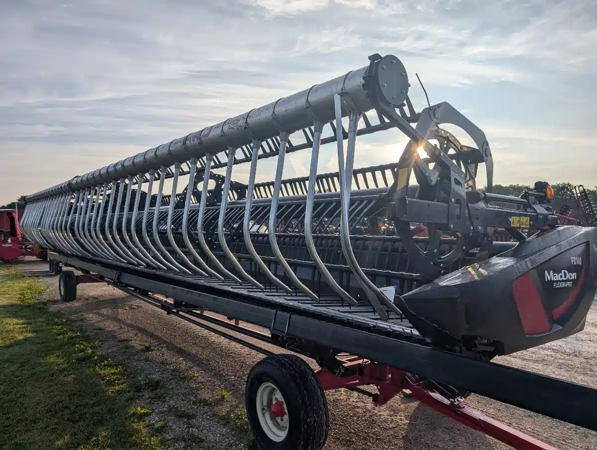 Gallery image 1 for Used 2016 MacDon FD140 Header - Draper