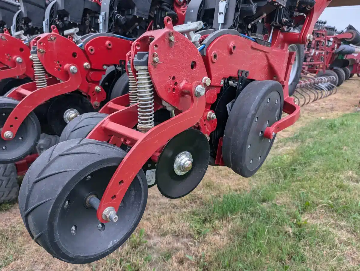Gallery image 2 for Used 2019 Case IH 2140 Planter