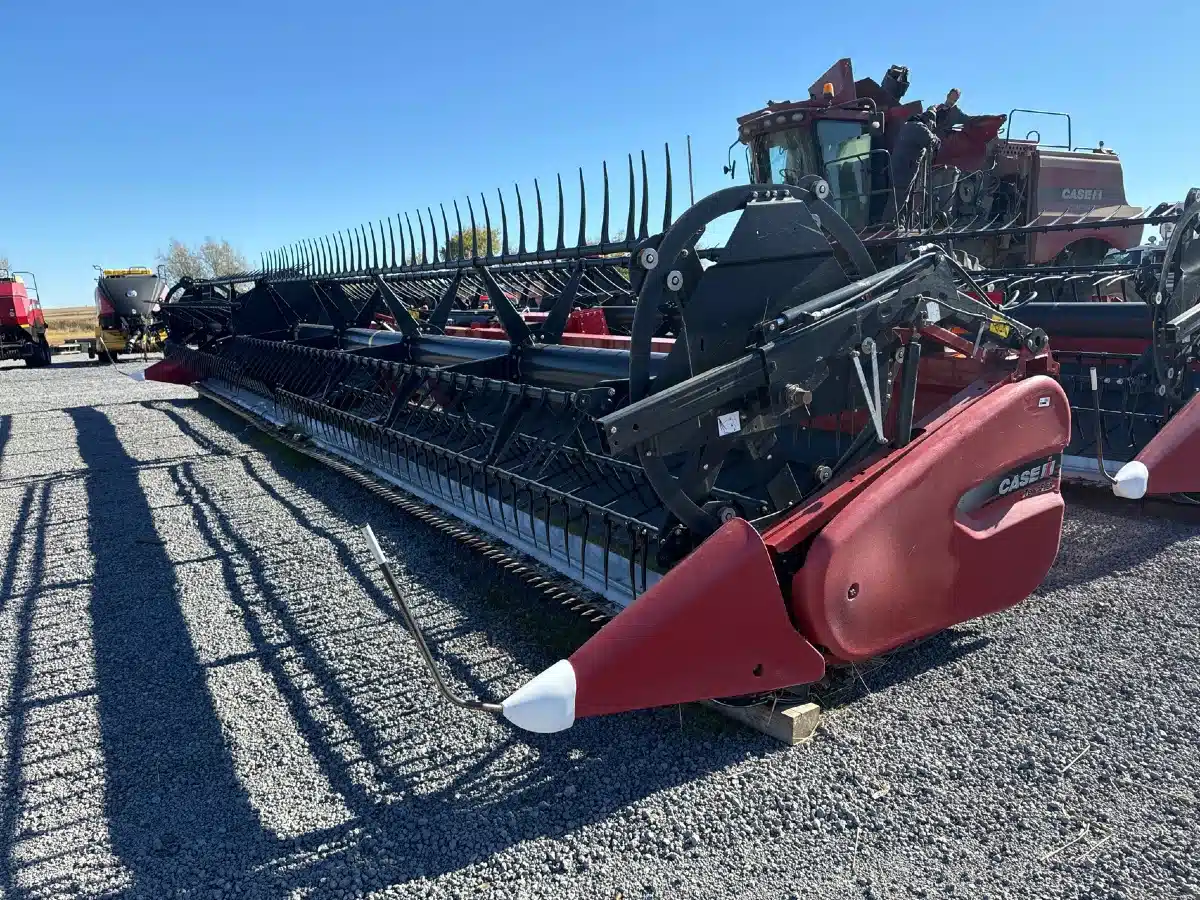 Gallery image 2 for Used 2019 Case IH 3162 Header - Flex Draper