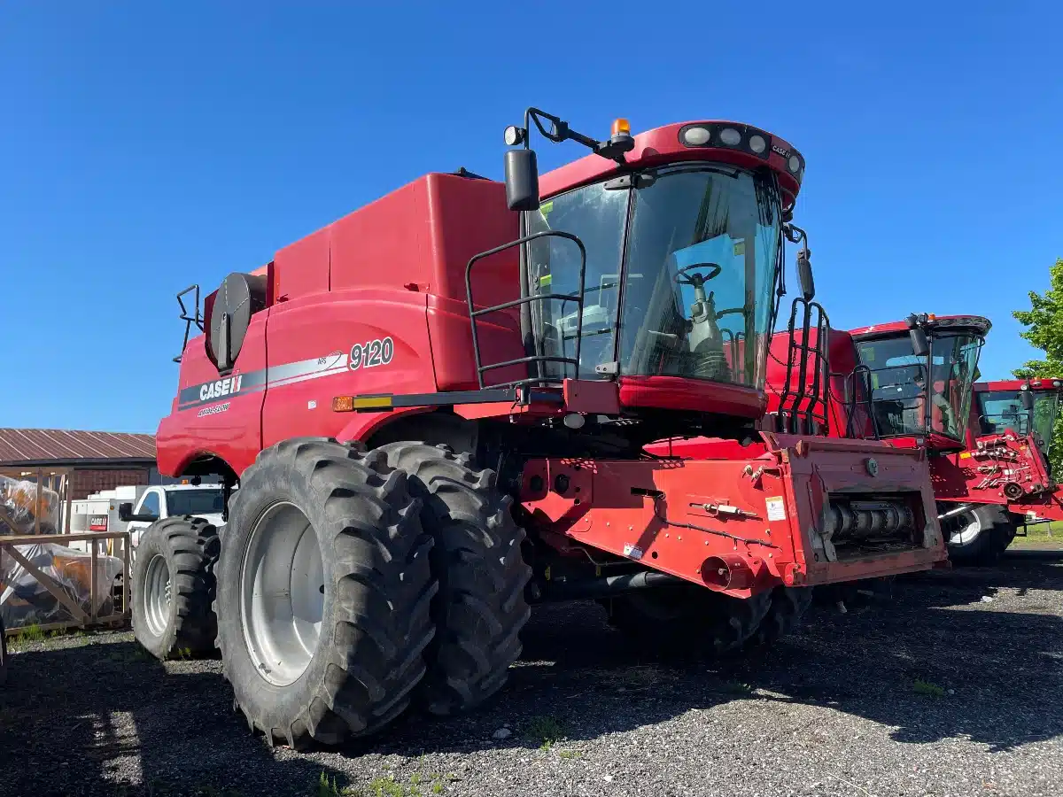 Gallery image 1 for Used 2011 Case IH 9120 Combine