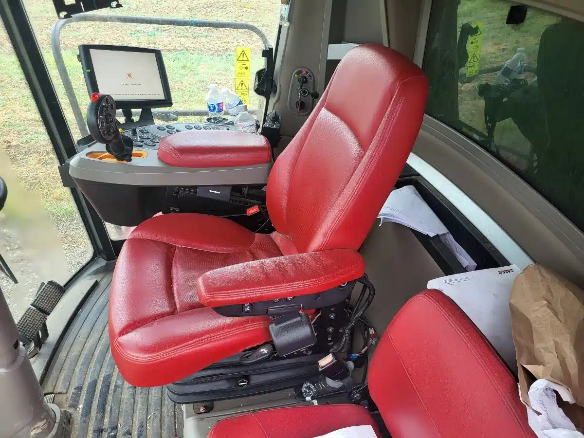 Gallery image 2 for Used 2019 Case IH 7250 Combine
