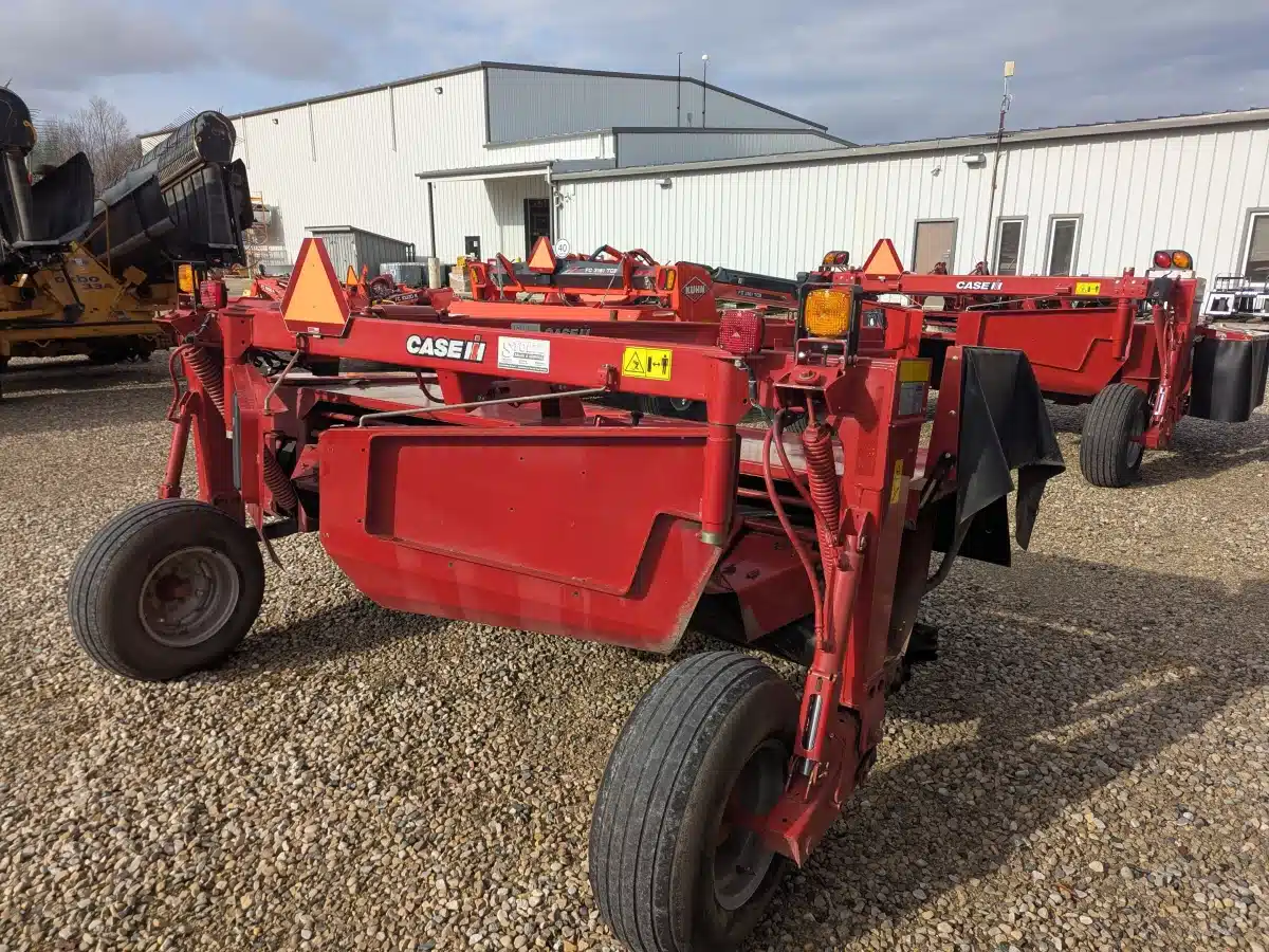 Gallery image 1 for Used 2018 Case IH DC102 Disc Mower Conditioner