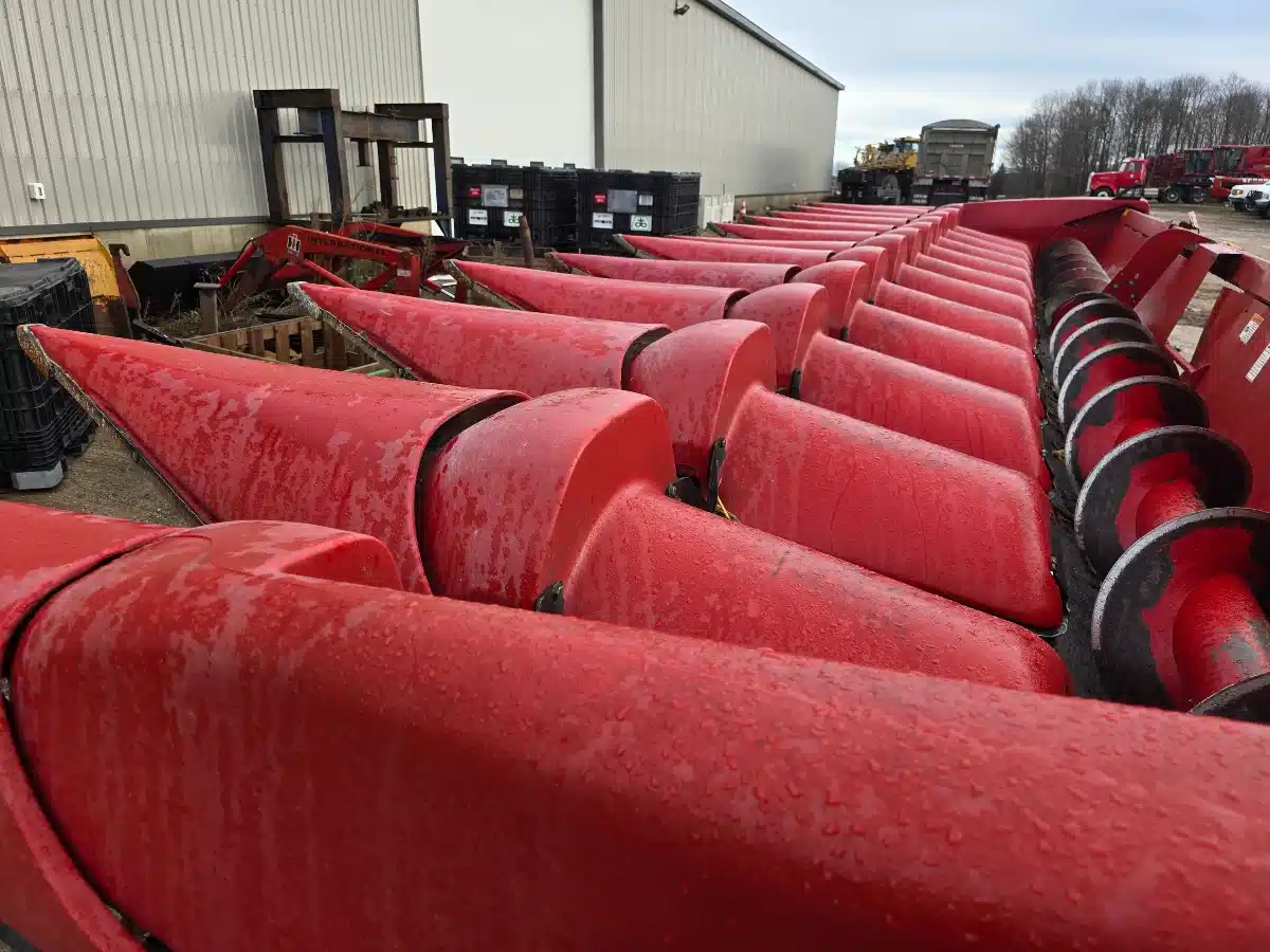 Gallery image 2 for Used 2013 Case IH 3412 Header - Row Crop