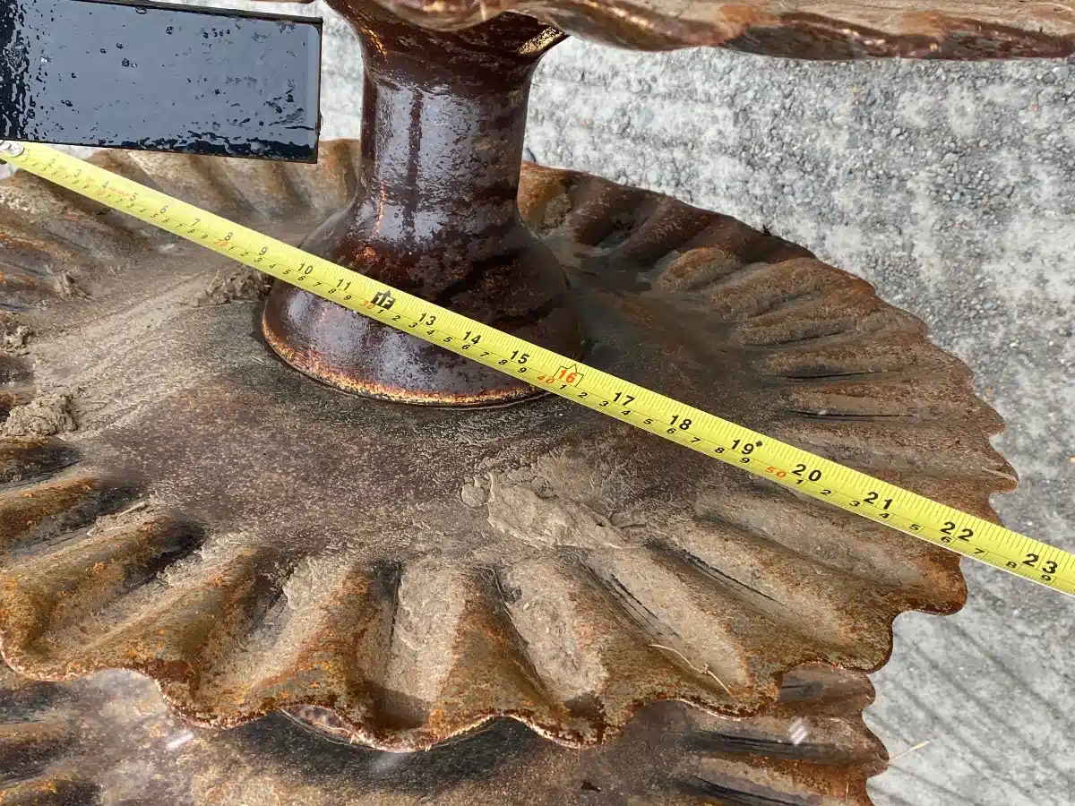 Gallery image 2 for Used 2015 Kuhn 8000-30 Vertical Tillage