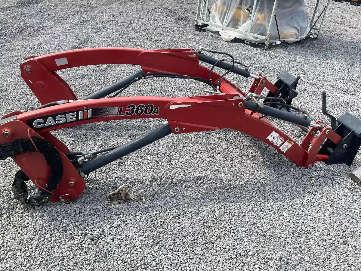 Gallery image 2 for Used 2014 Case IH L360A Tractor Loader