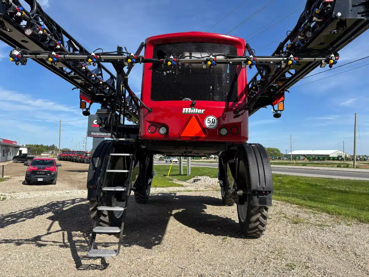 Gallery image 2 for New 2025 Miller Pro 7310 Sprayer - Self Propelled