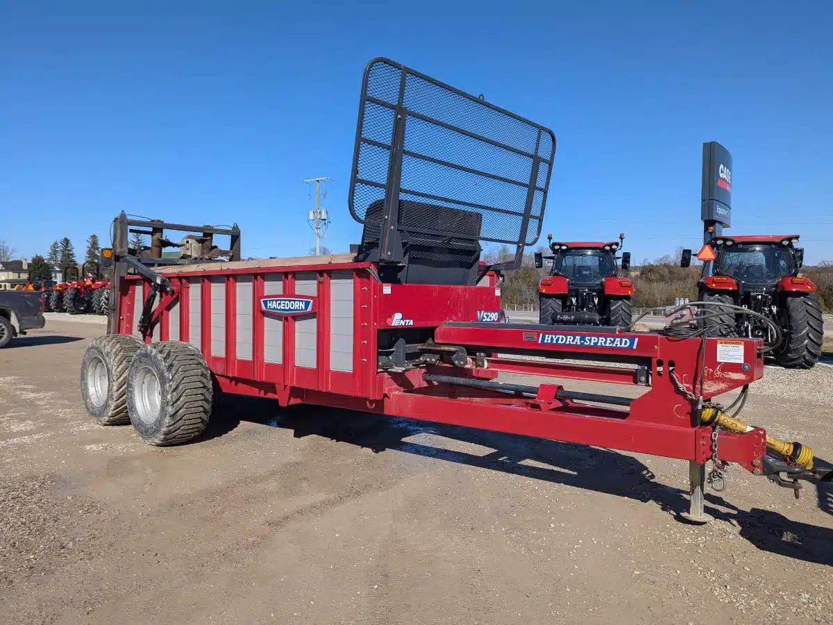 Gallery image 2 for 2021 Hagedorn 5290V Manure Spreader
