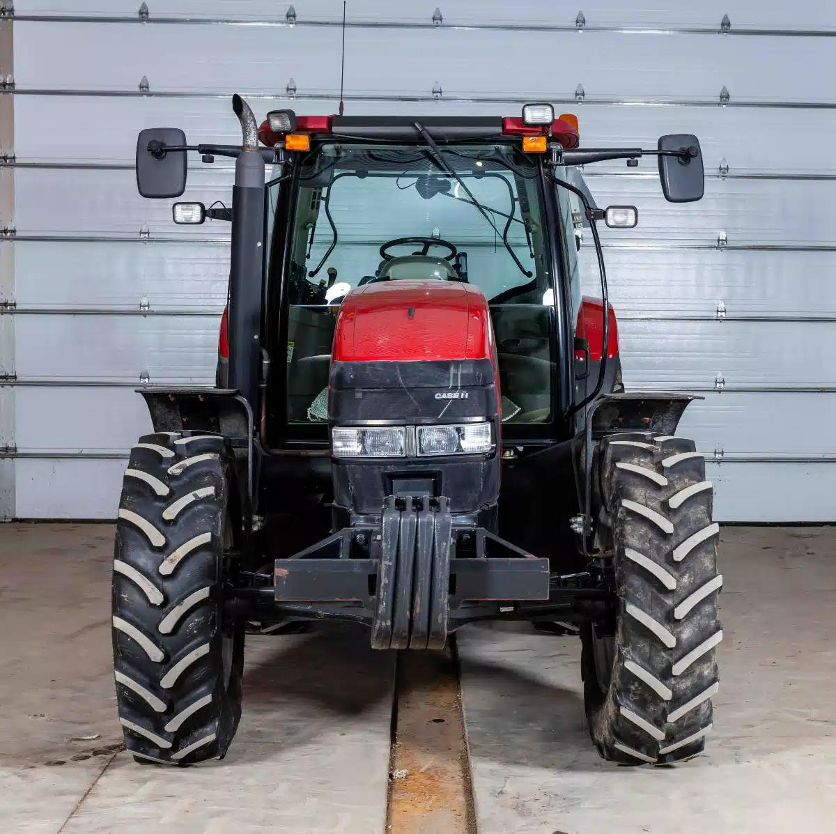 Gallery image 2 for Used 2009 Case IH MAXXUM 125 Tractor