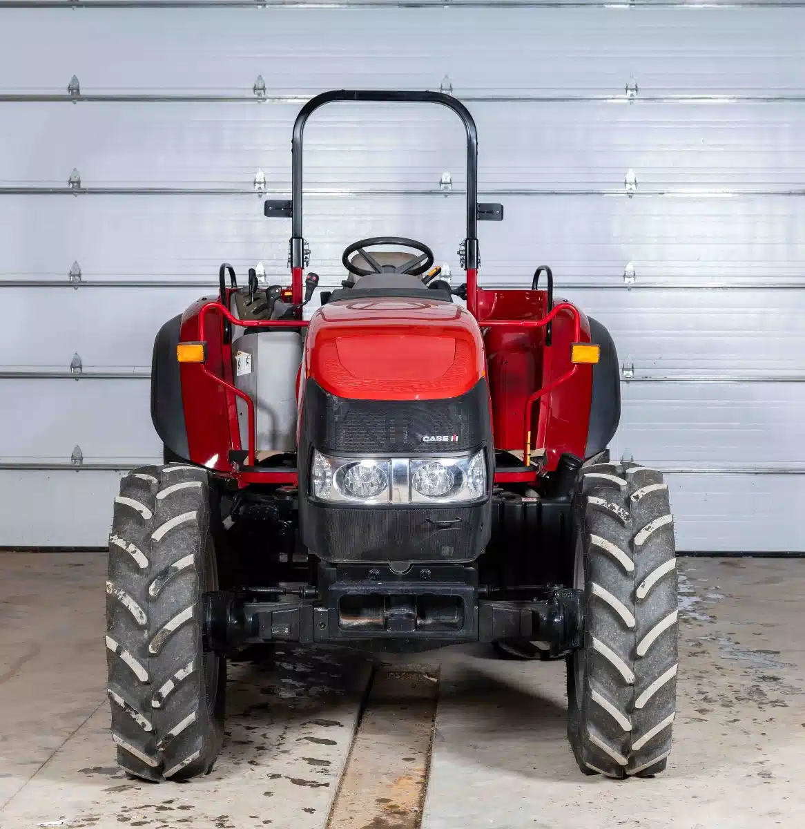 Gallery image 2 for Used 2017 Case IH FARMALL 105C Tractor