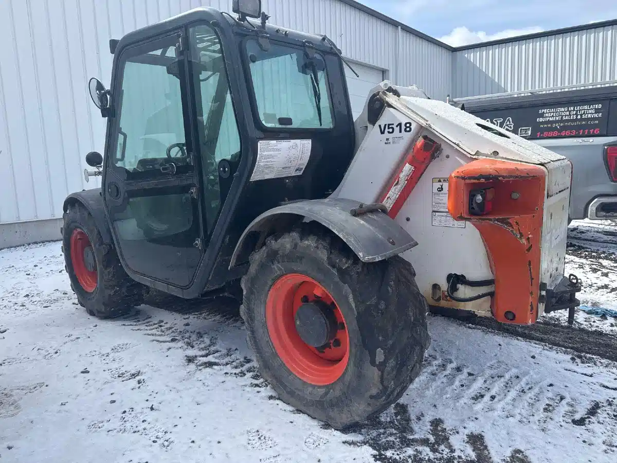 Gallery image 1 for Used 2008 Bobcat V518 TeleHandler