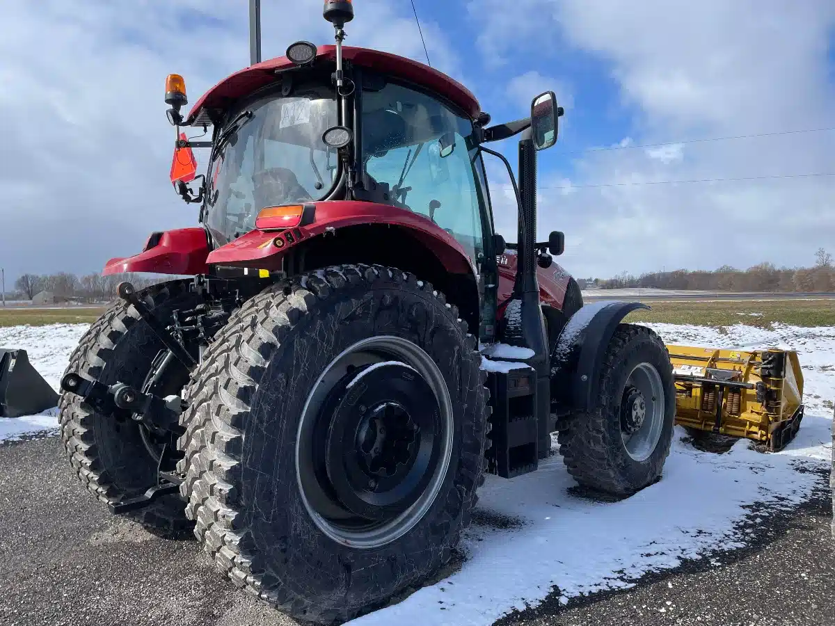 Gallery image 2 for Used 2021 Case IH MAXXUM 115 Tractor