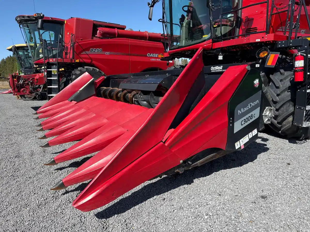 Gallery image 1 for Used 2019 MacDon C3008C Header - Row Crop