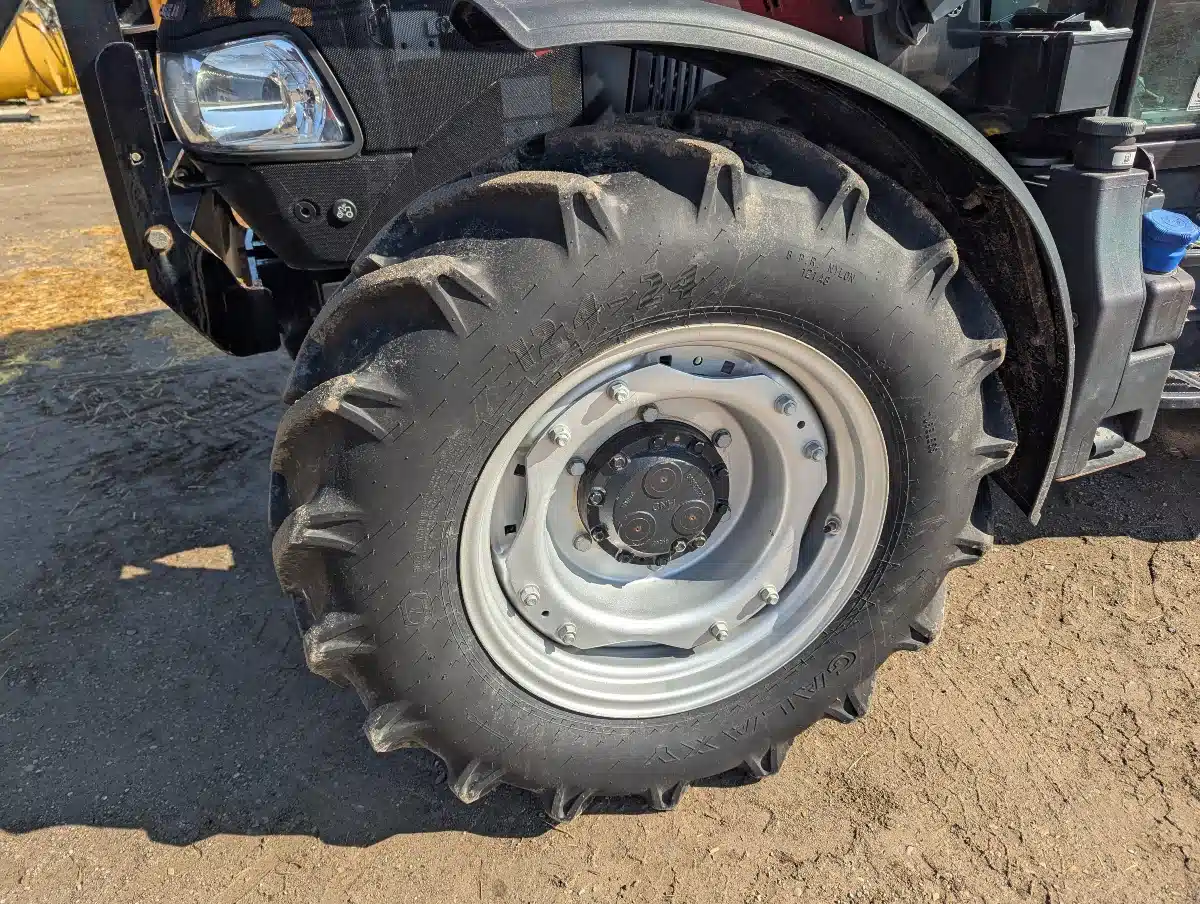 Gallery image 2 for Used 2021 Case IH FARMALL 90C Tractor