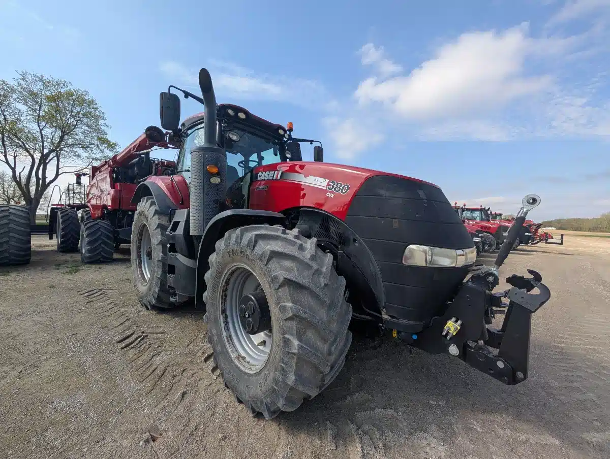 Gallery image 1 for Used 2016 Case IH MAGNUM 380 Tractor