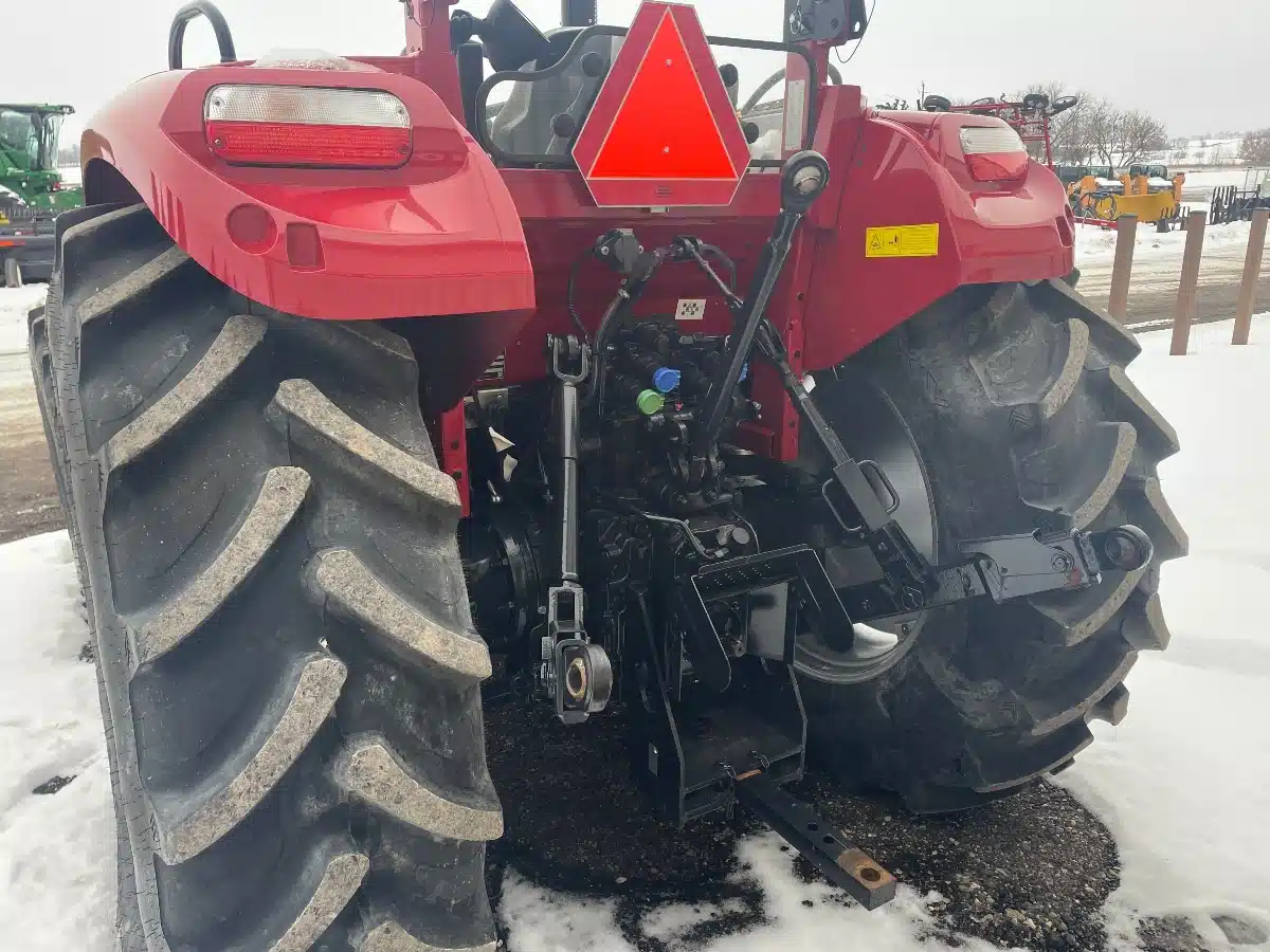Gallery image 2 for 2023 Case IH FARMALL 110C Tractor