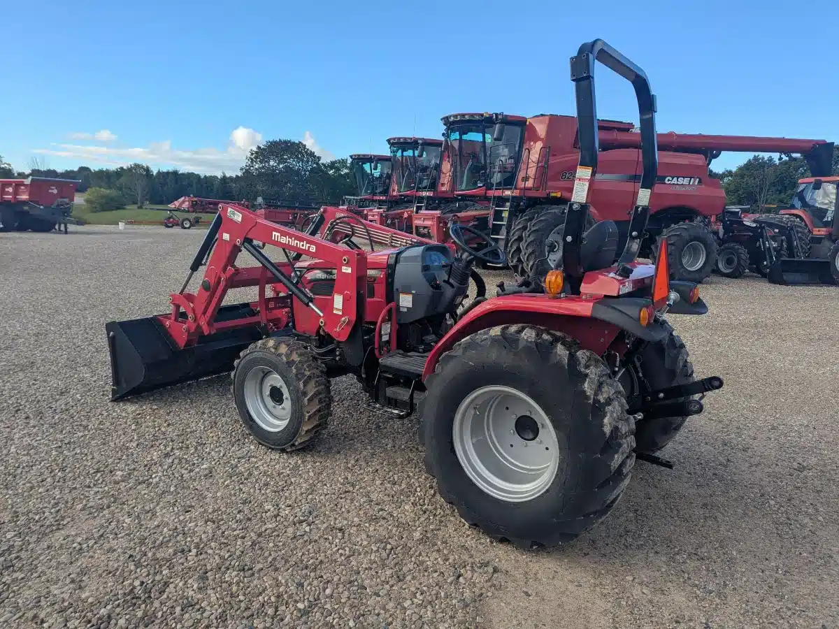 Gallery image 2 for 2022 Mahindra 2645 Tractor