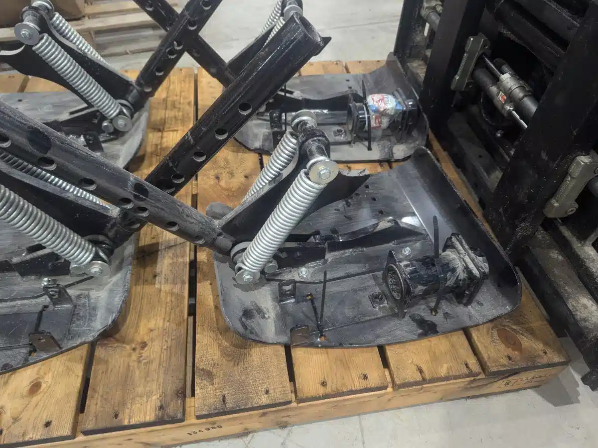 Gallery image 2 for New 2023 MacDon B6733 Attachment