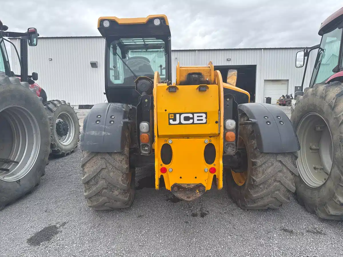 Gallery image 2 for Used 2019 JCB 541-70 TeleHandler