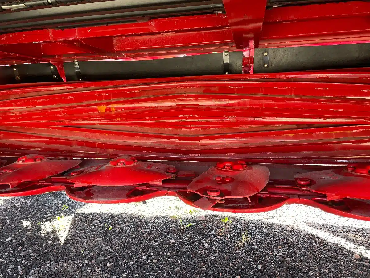 Gallery image 2 for New 2024 Case IH DC135 Mower Conditioner