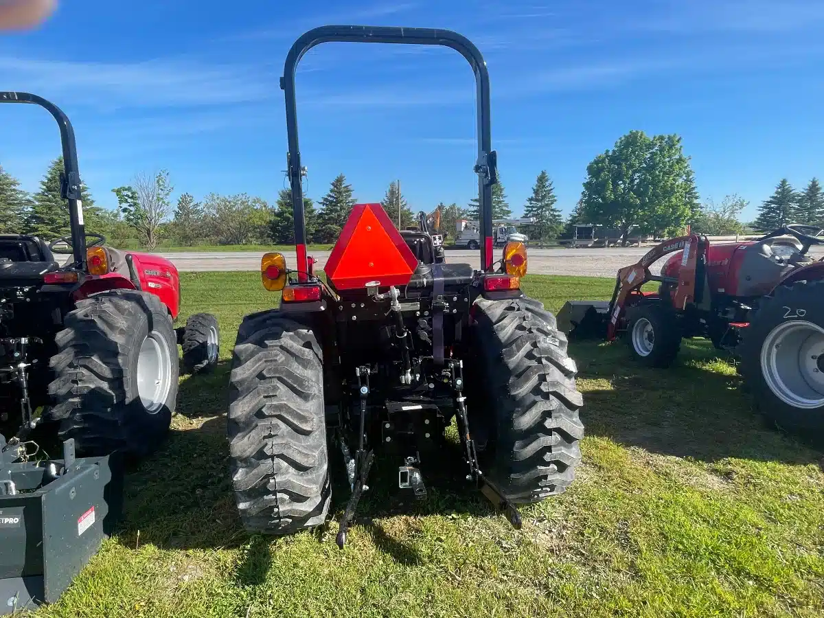 Gallery image 2 for New 2024 Case IH Farmall 25A Tractor