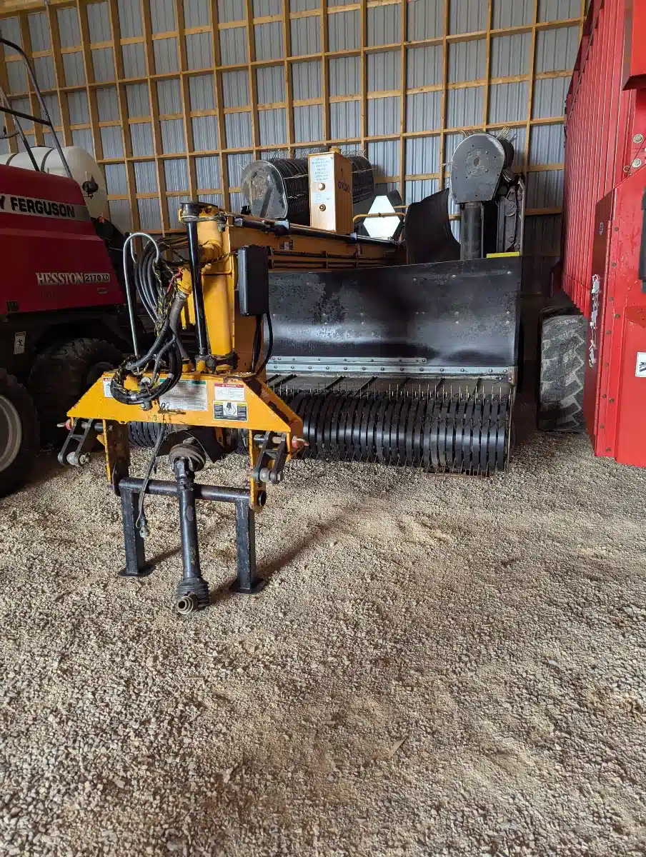 Gallery image 1 for Used 2009 Oxbo 334 Windrow Merger
