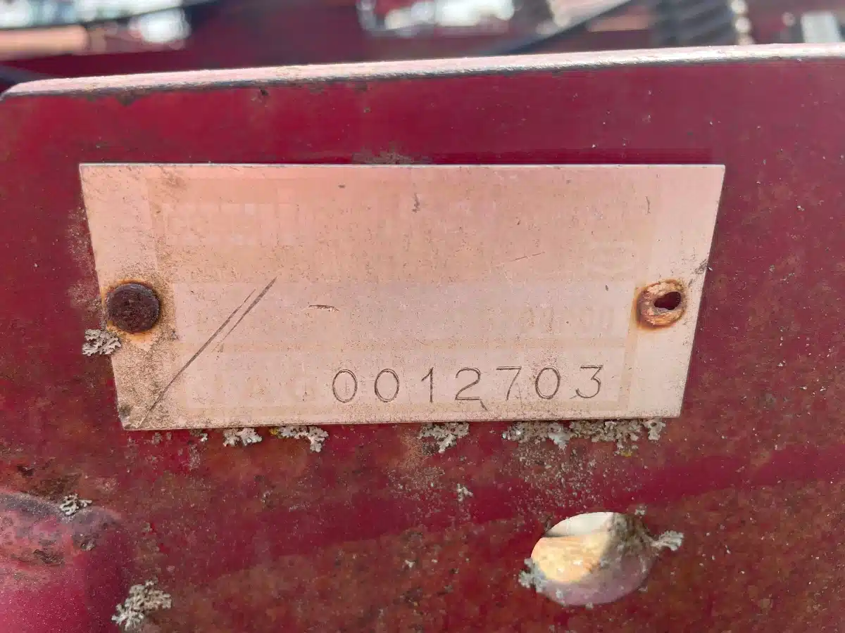 Gallery image 2 for Used Case IH 6500 Chisel Plow