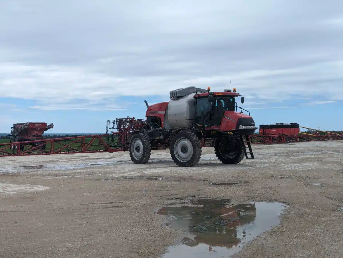 Gallery image 1 for Used 2020 Case IH PATRIOT 4440 Sprayer - Self Propelled