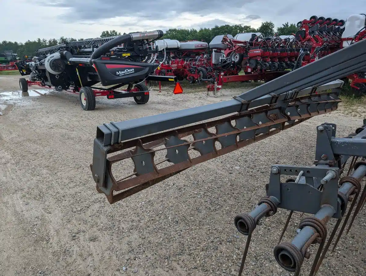 Gallery image 2 for Used Sunflower 4610 Disc Ripper