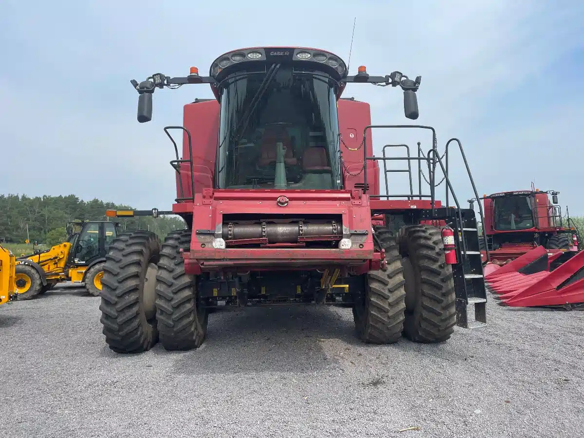 Gallery image 2 for Used 2020 Case IH 8250 Combine