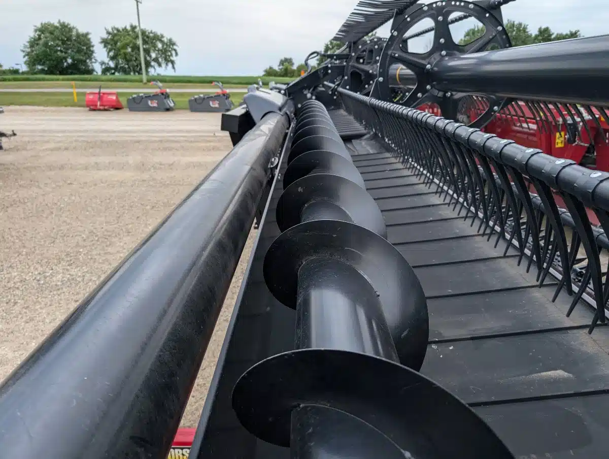 Gallery image 2 for 2021 MacDon FD140 Header - Flex Draper