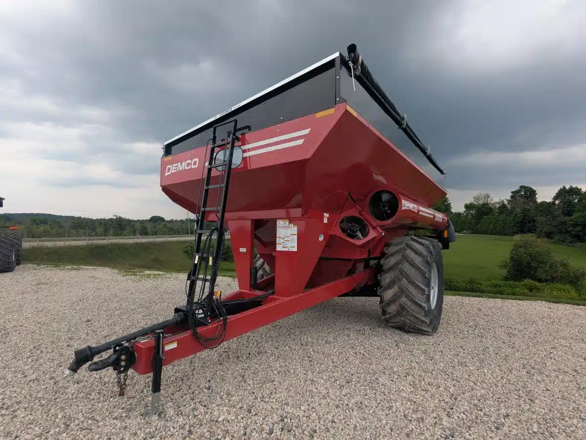 Gallery image 1 for New 2024 Demco 1000 Grain Cart