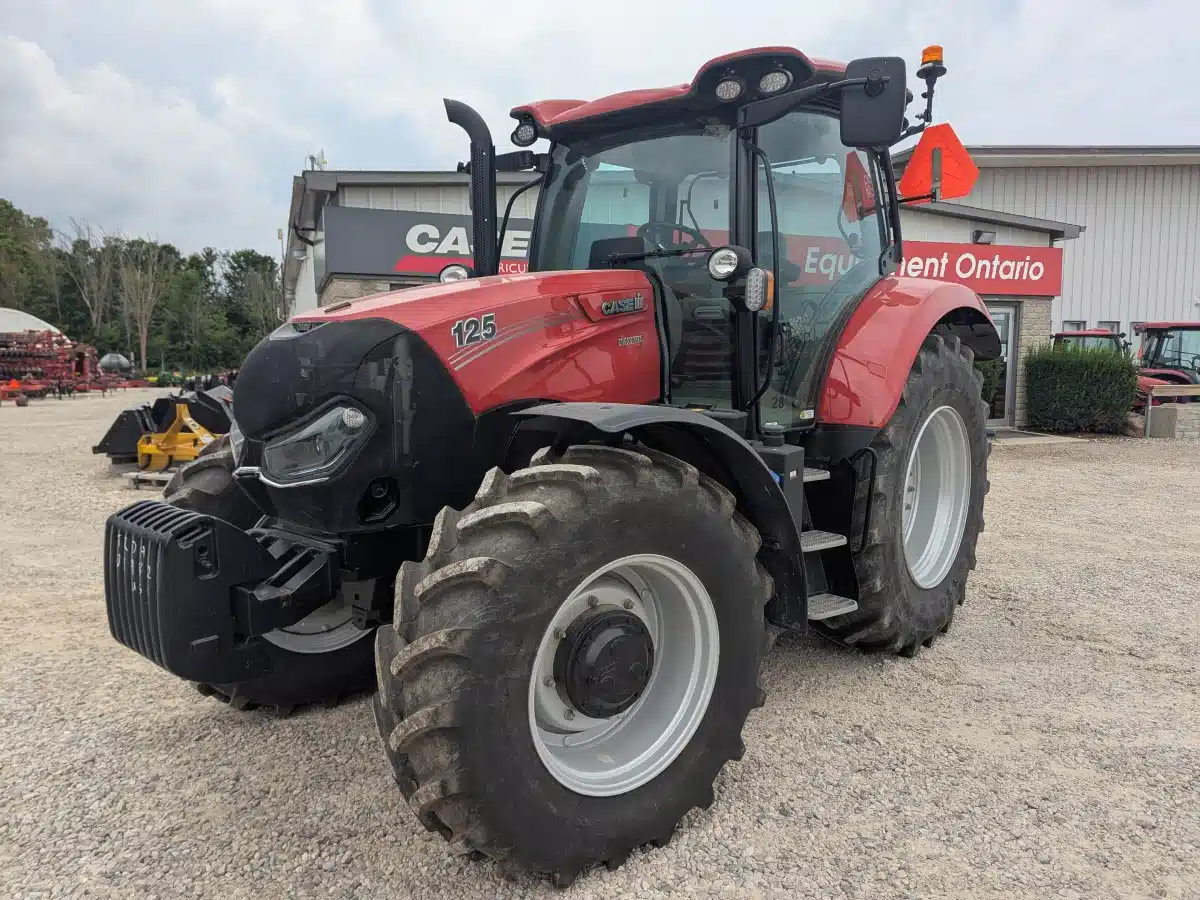 Gallery image 1 for New 2023 Case IH MAXXUM 125 Tractor