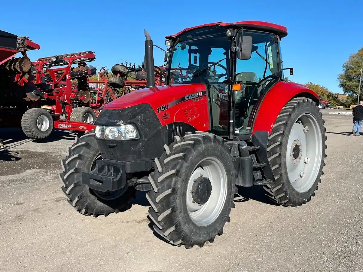 Gallery image 2 for Used 2014 Case IH FARMALL 115U Tractor
